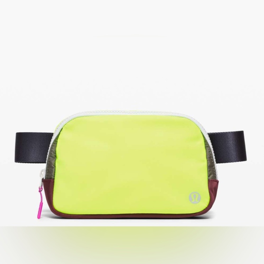 Rare lululemon Everywhere Belt Bag 1 Liter